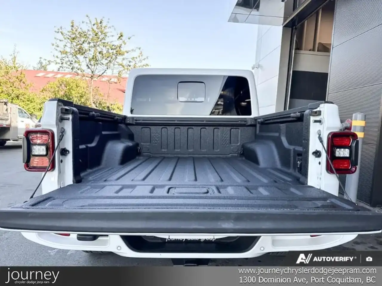 Jeep Gladiator - Image 11