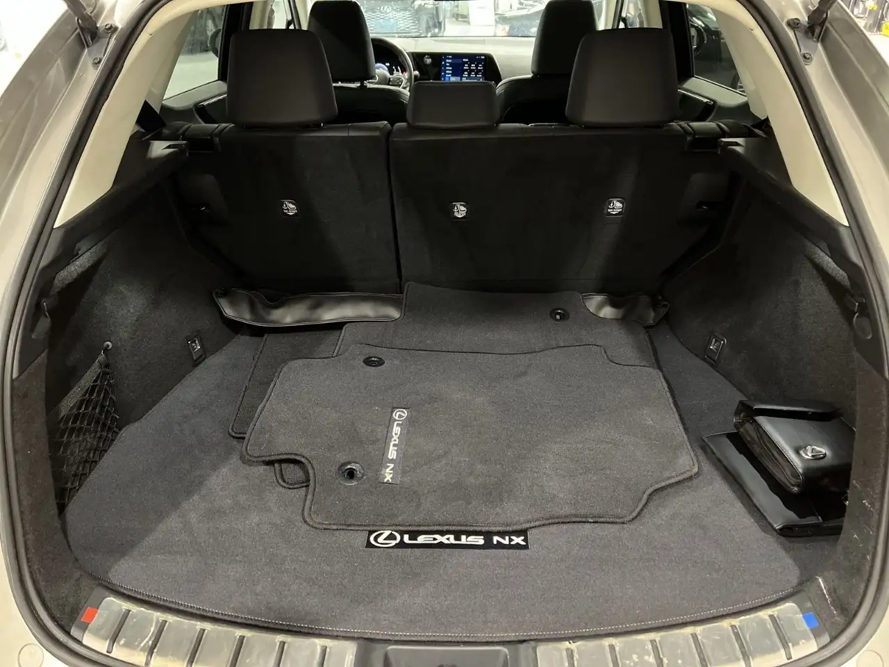 Lexus NX - Image 23