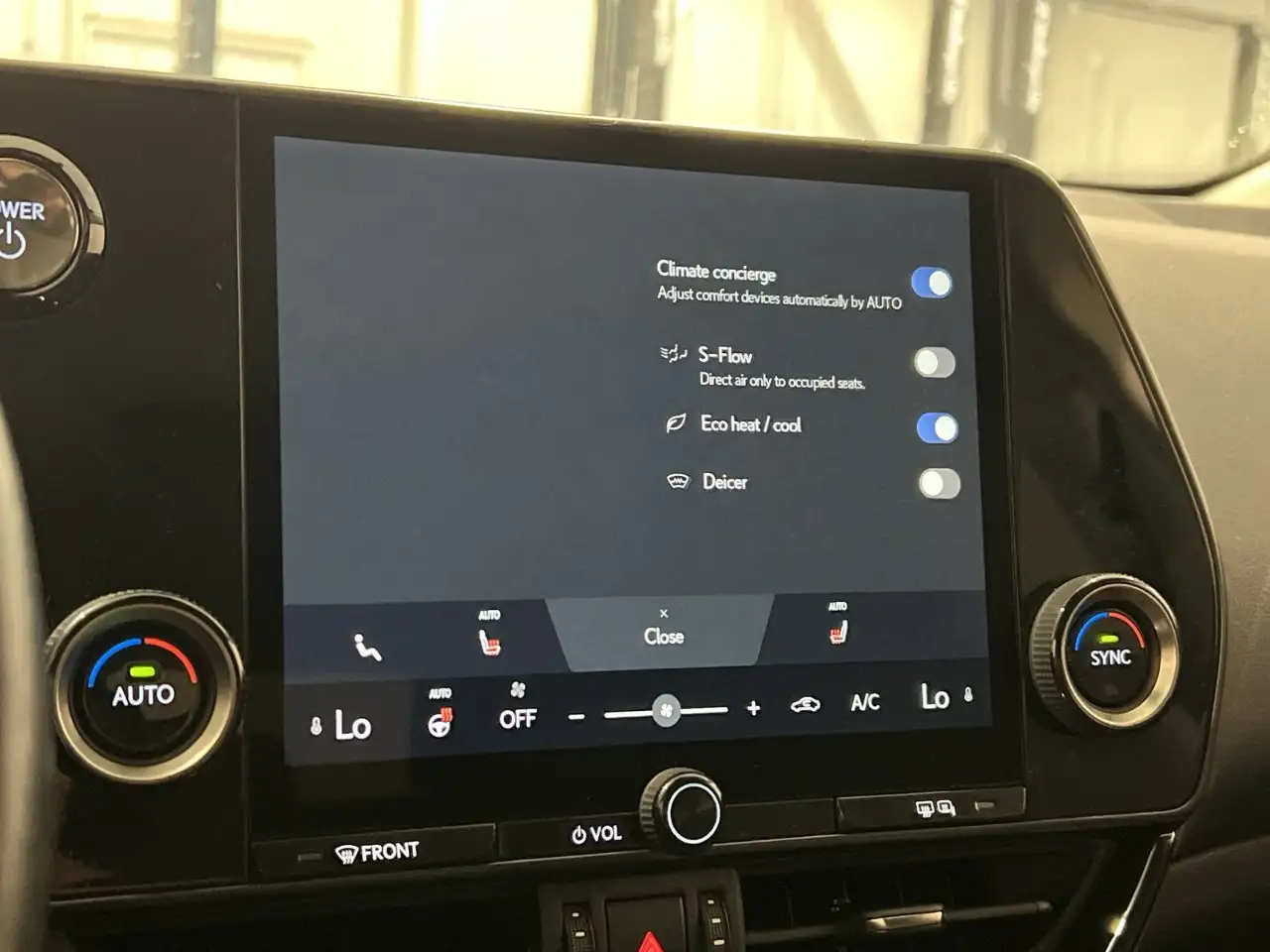 Lexus NX - Image 17
