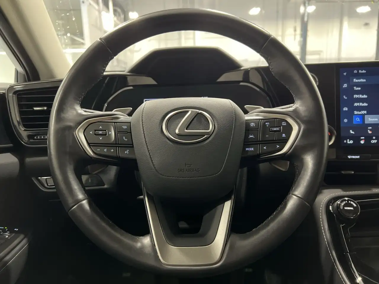 Lexus NX - Image 21