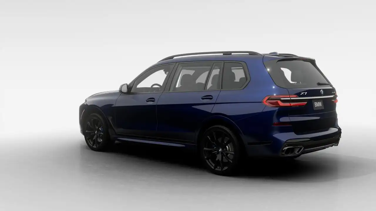 BMW X7 - Image 2