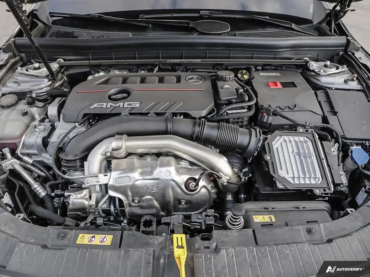 Mercedes-Benz GLB - Image 7
