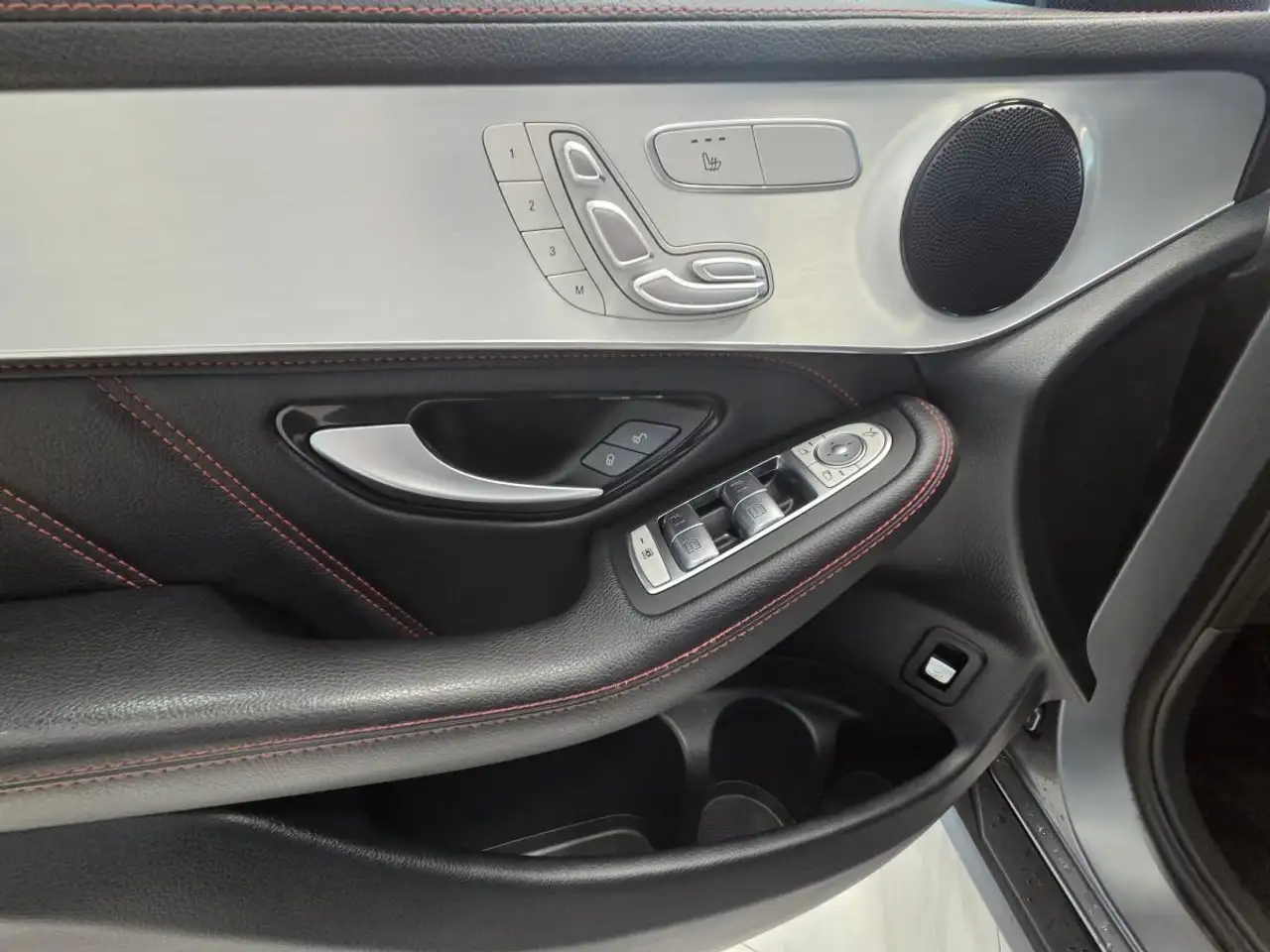 Mercedes-Benz GLC - Image 10