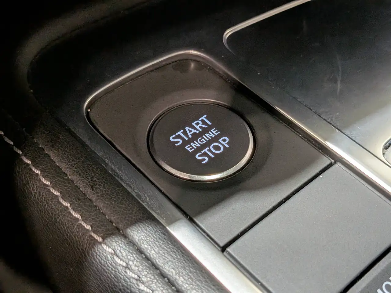 Infiniti QX60 - Image 32