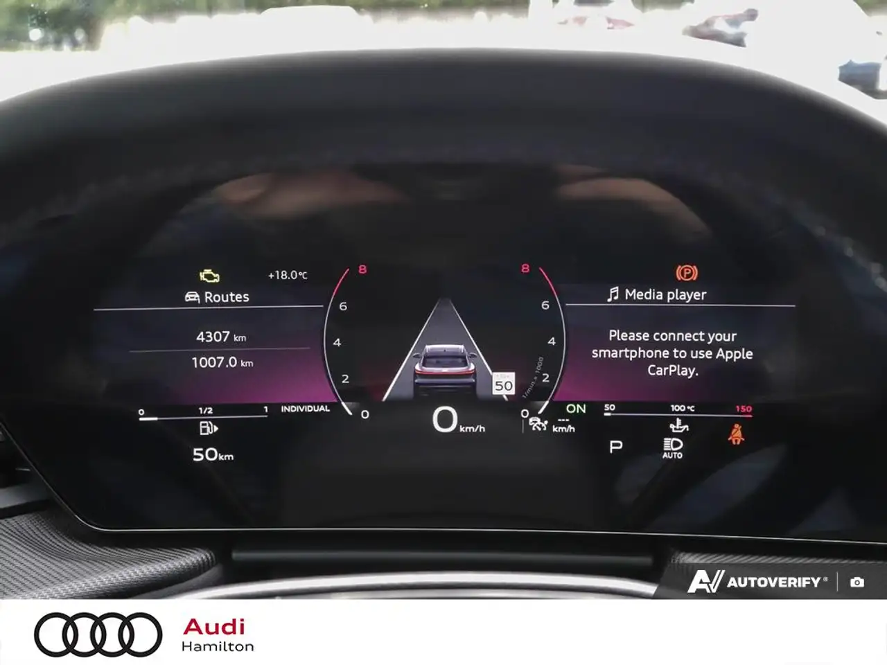 Audi SQ5 - Image 14