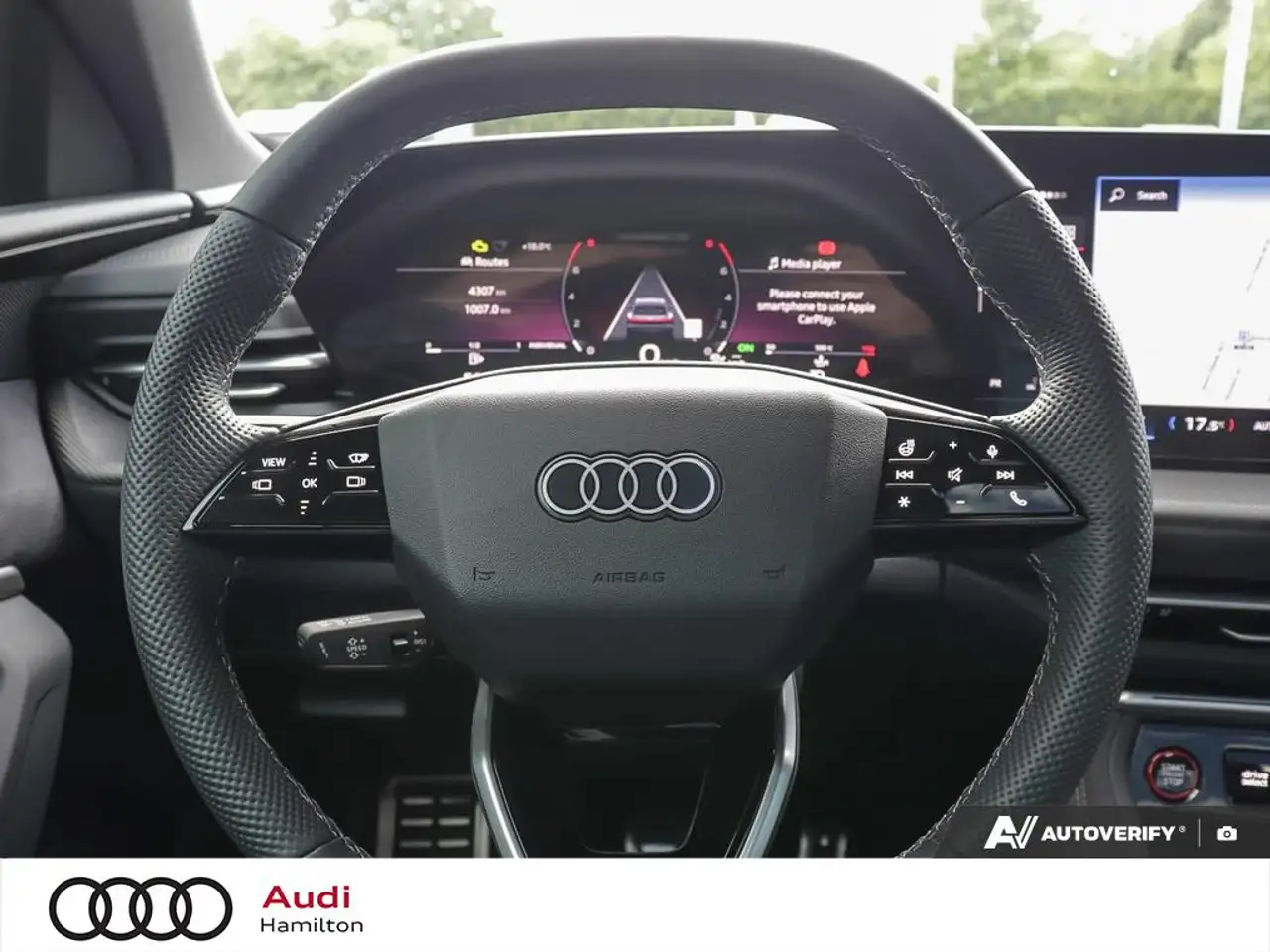 Audi SQ5 - Image 13