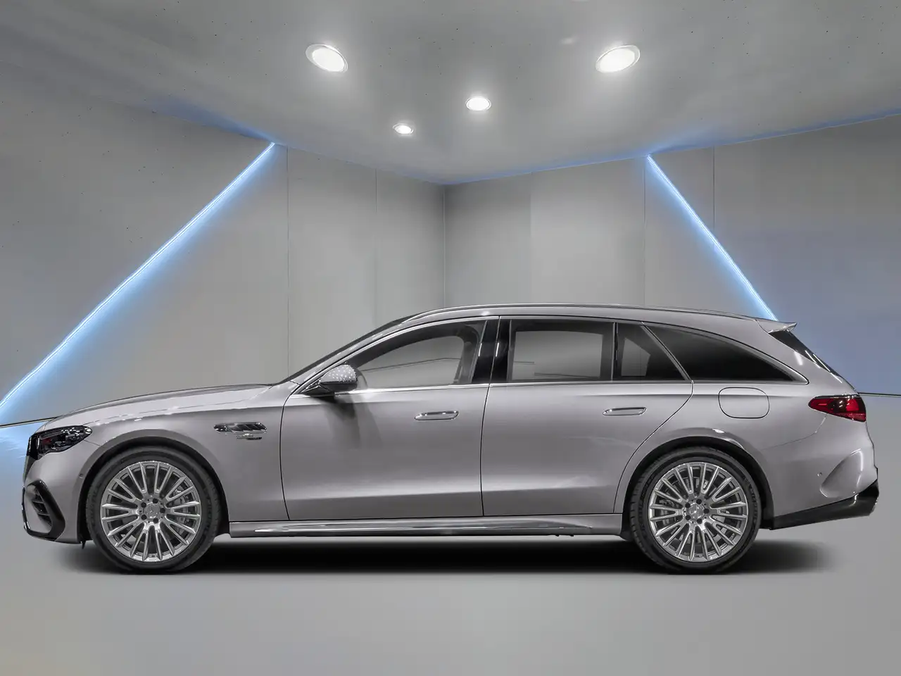 Mercedes-Benz E-Class - Image 2