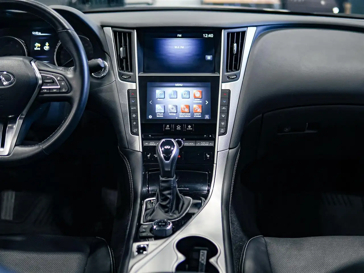 Infiniti Q50 - Image 11