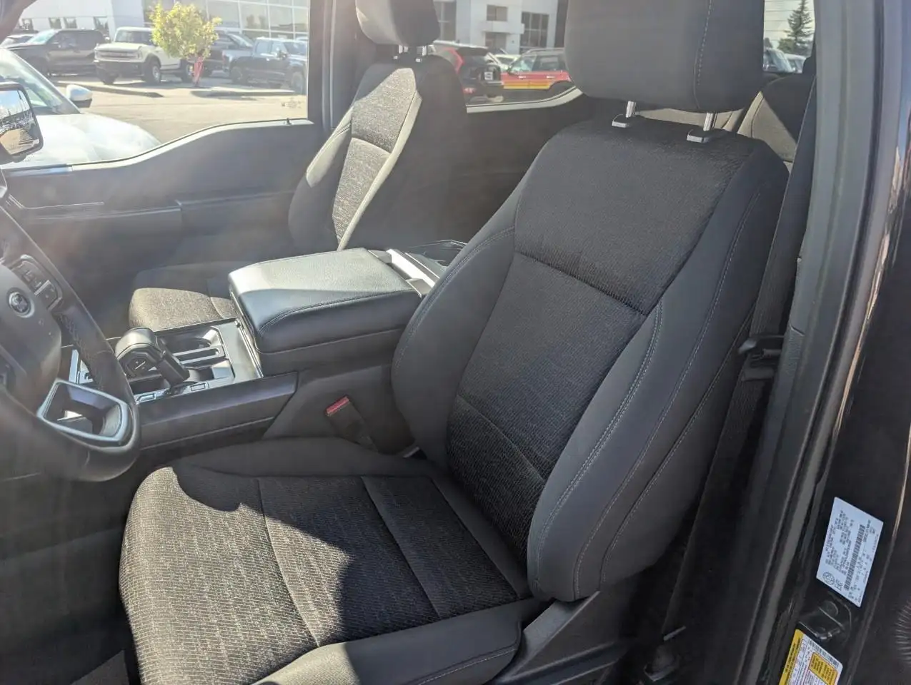 Ford F-150 - Image 21
