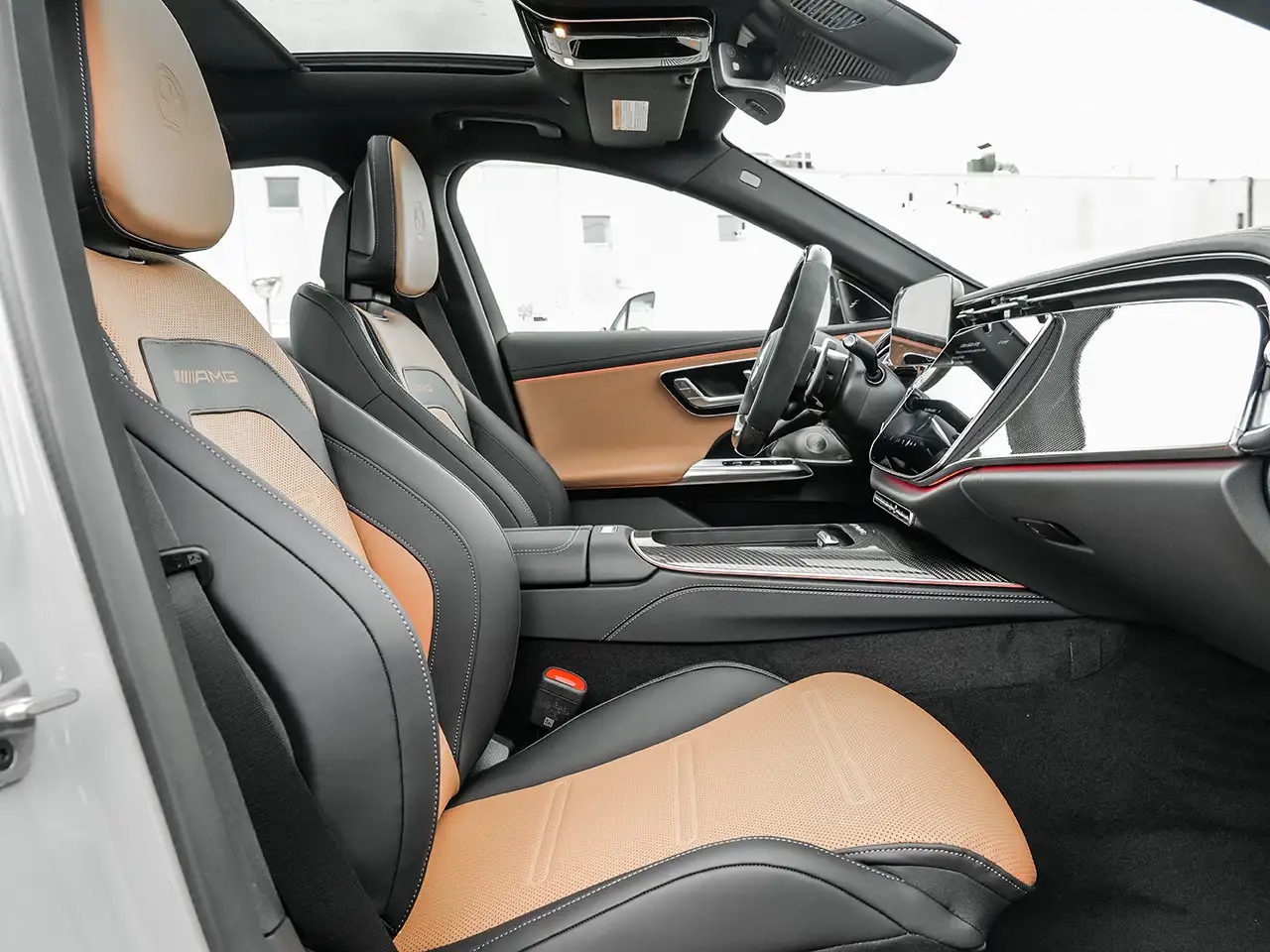 Mercedes-Benz E-Class - Image 15