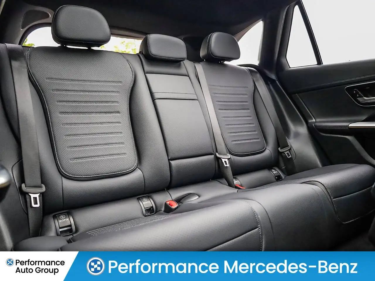 Mercedes-Benz GLC - Image 13