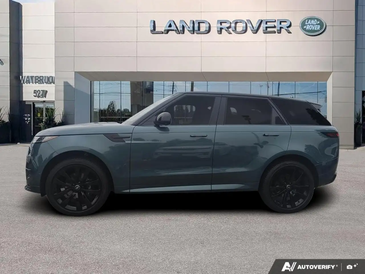 Land Rover Range Rover Sport - Image 3