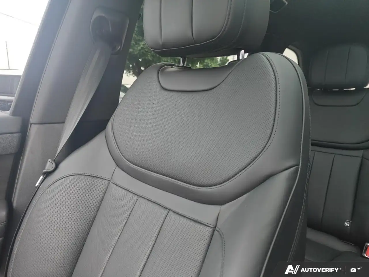 Land Rover Range Rover Sport - Image 20