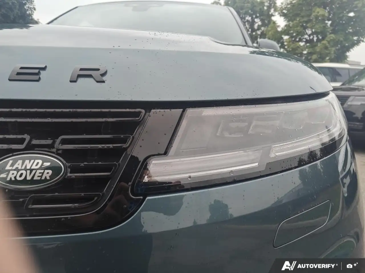 Land Rover Range Rover Sport - Image 8