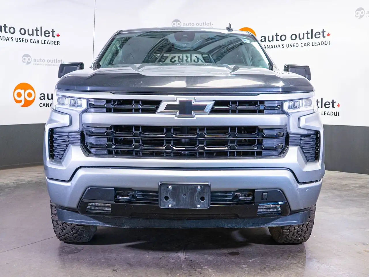 Chevrolet Silverado 1500 - Image 2