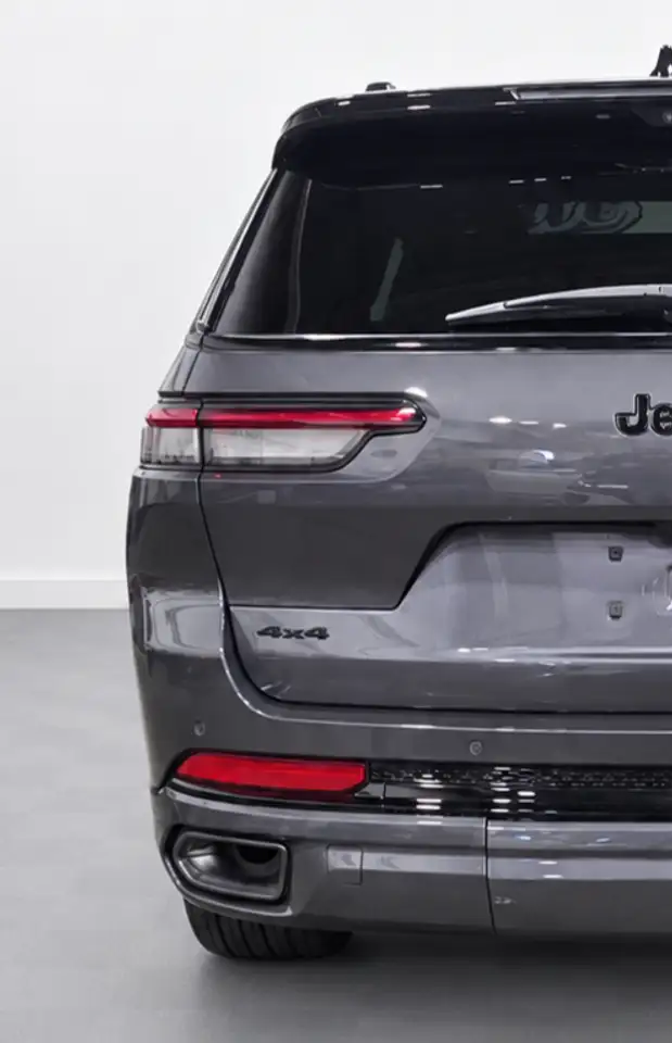 Jeep Grand Cherokee - Image 8