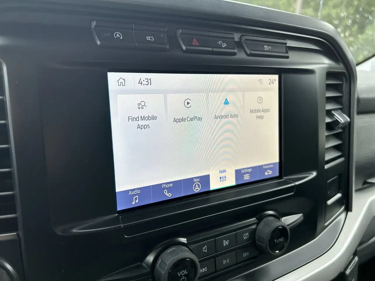 Ford F-150 - Image 33