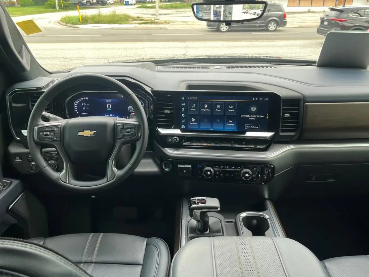 Chevrolet Silverado 1500 - Image 13