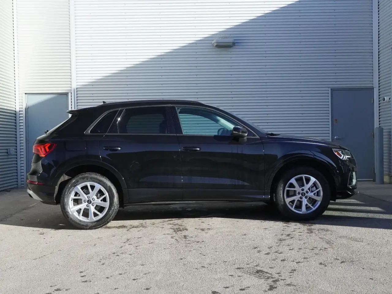 Audi Q3 - Image 6