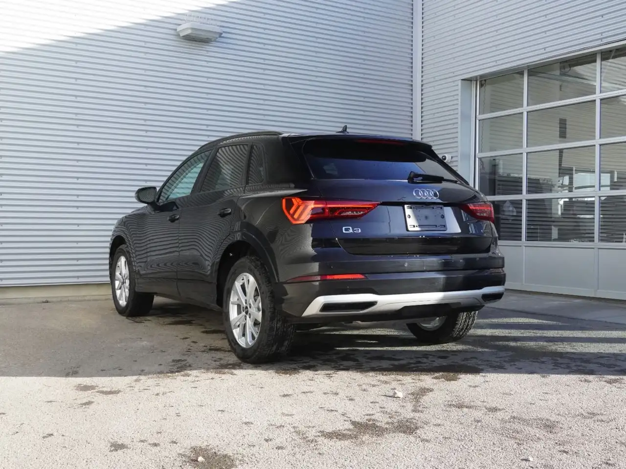 Audi Q3 - Image 7