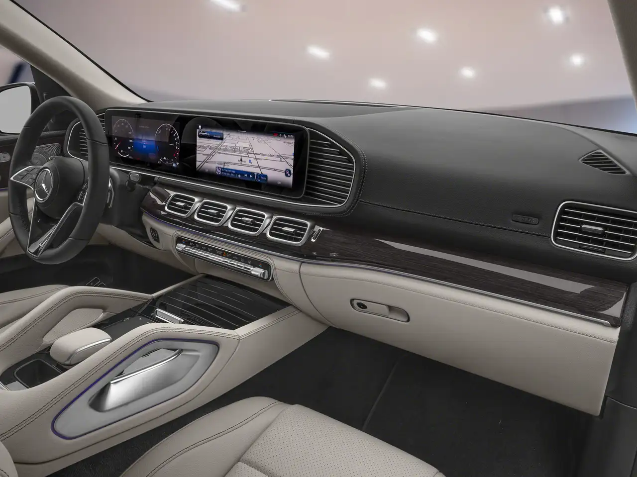 Mercedes-Benz GLE - Image 11