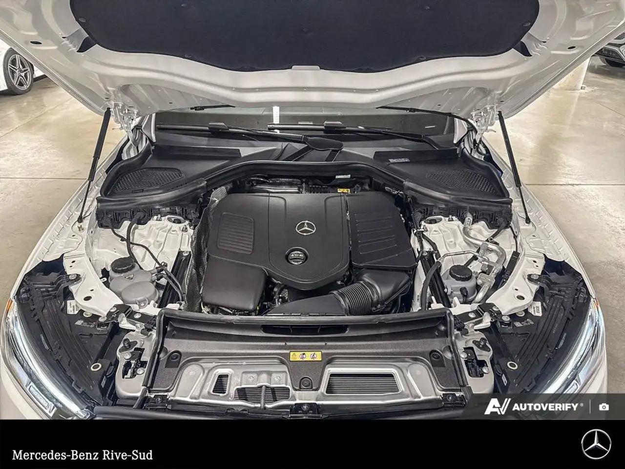 Mercedes-Benz GLC - Image 20
