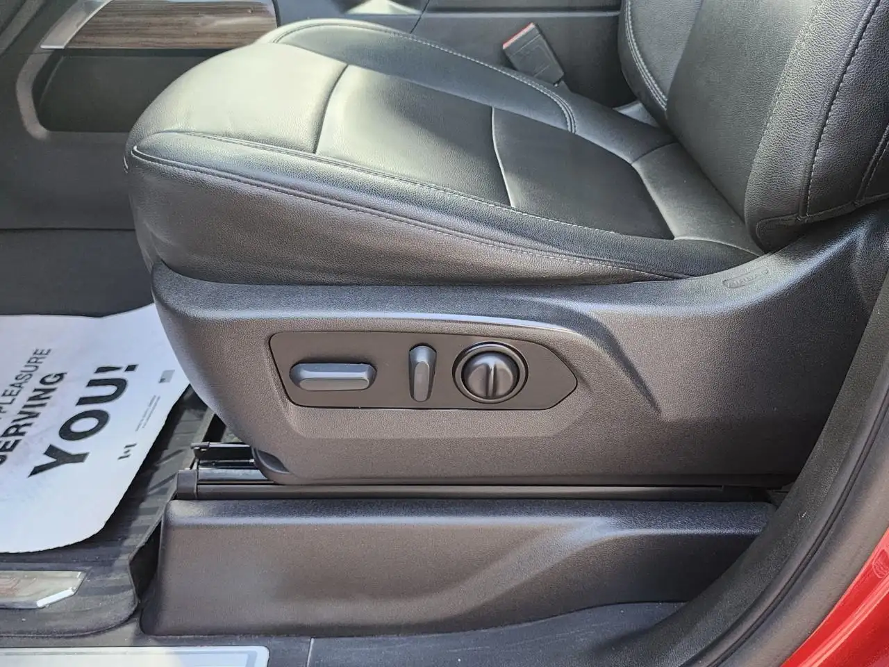 Chevrolet Silverado 1500 - Image 11