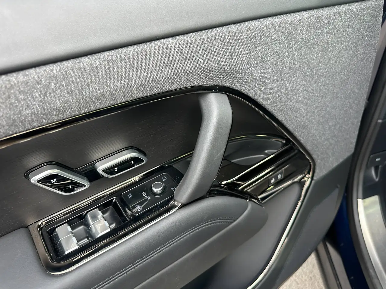 Land Rover Range Rover Sport - Image 24