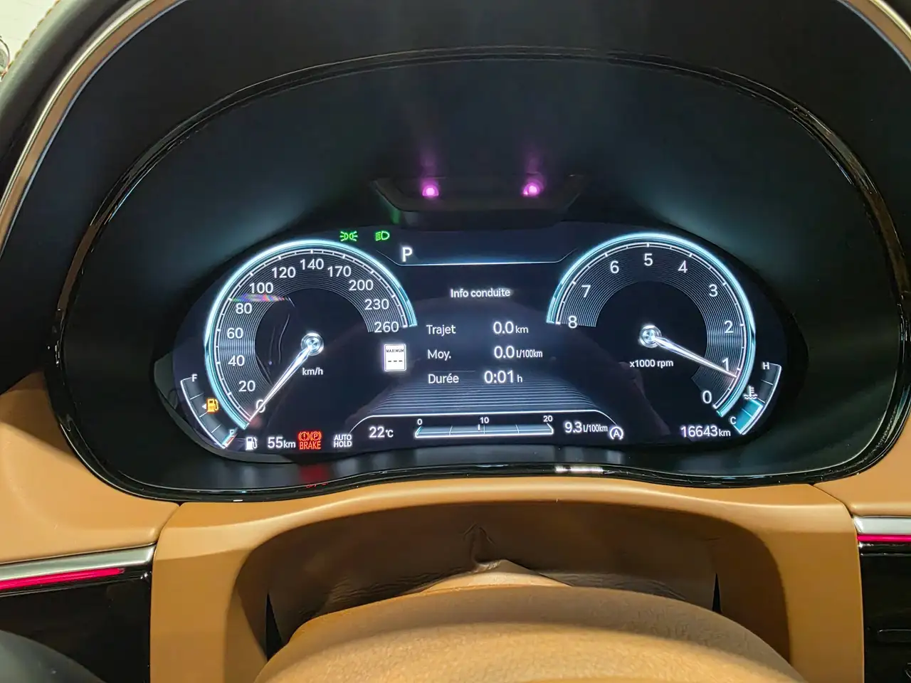 Genesis GV70 - Image 24