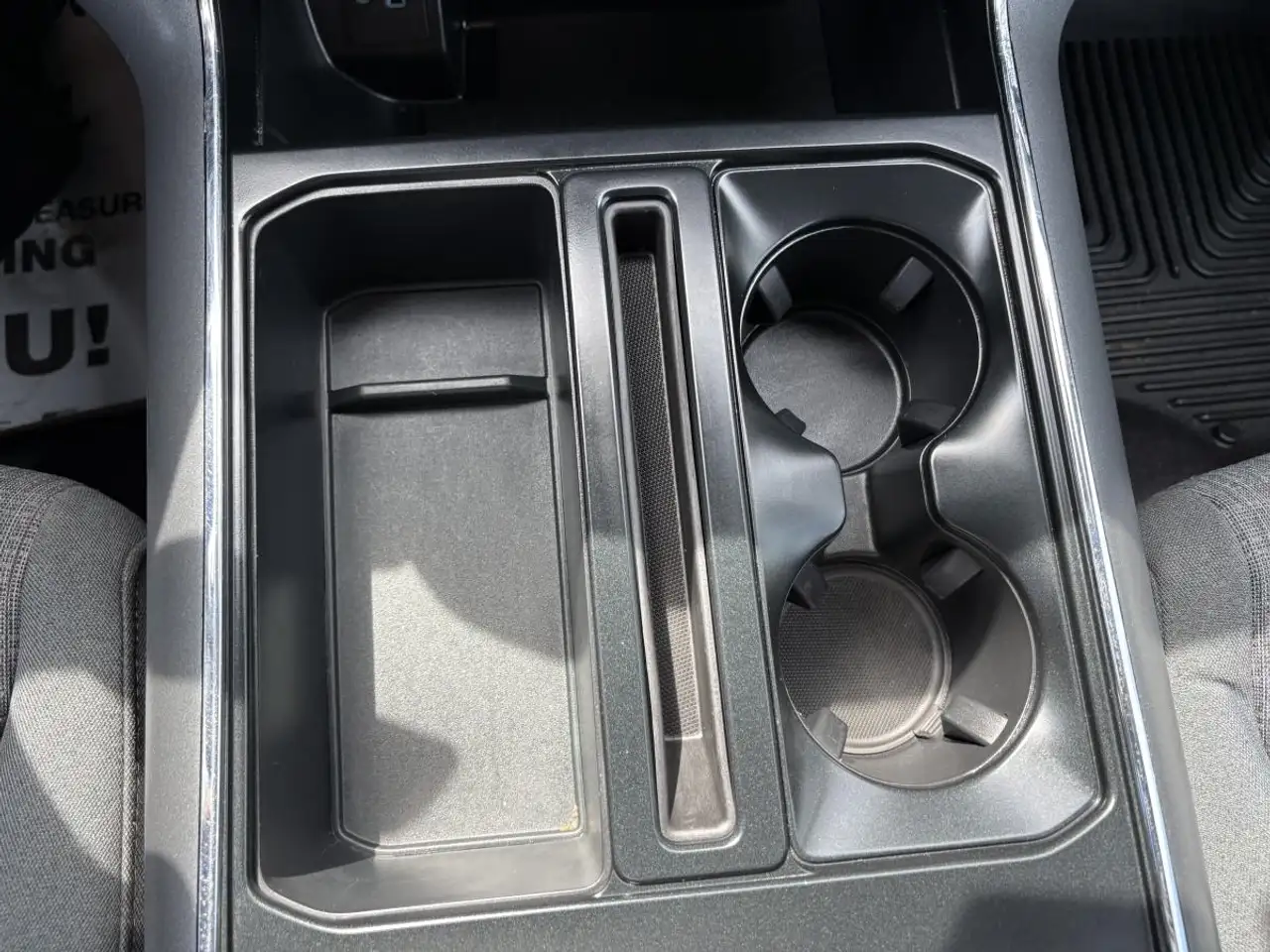 Ford F-150 - Image 33