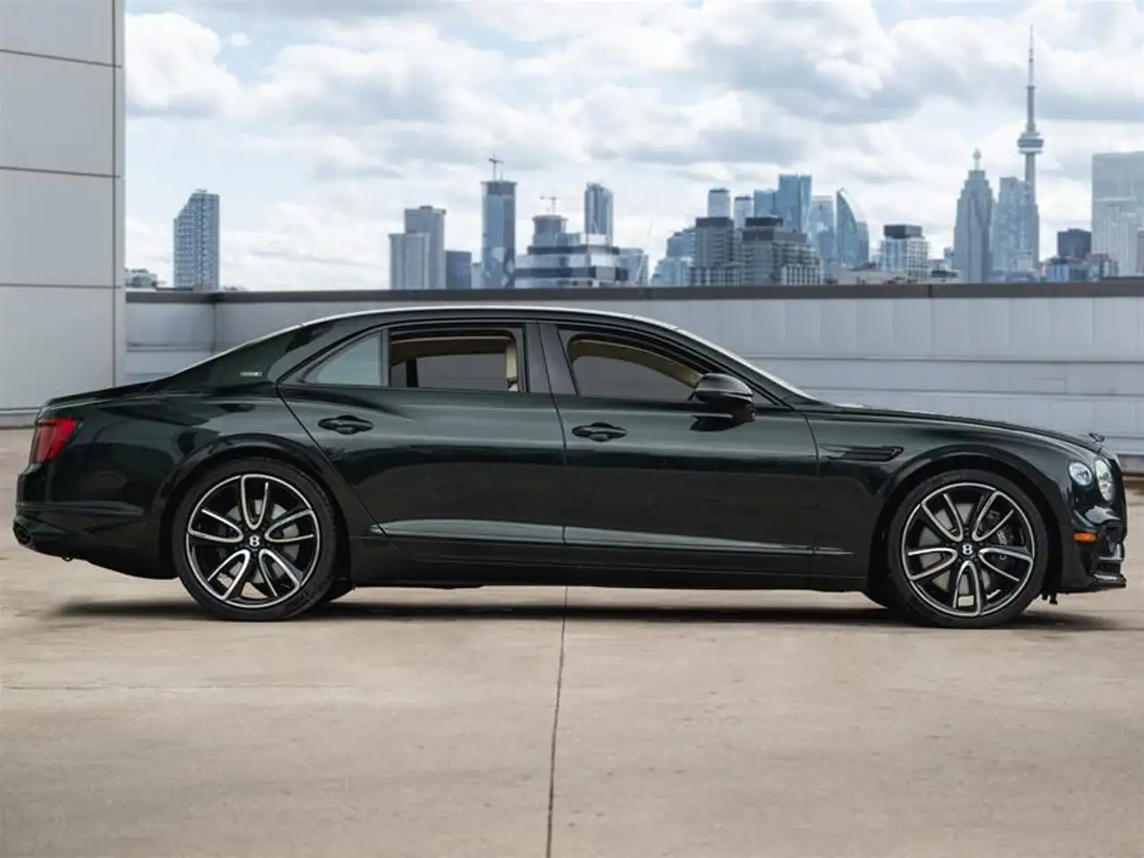 Bentley Flying Spur - Image 5