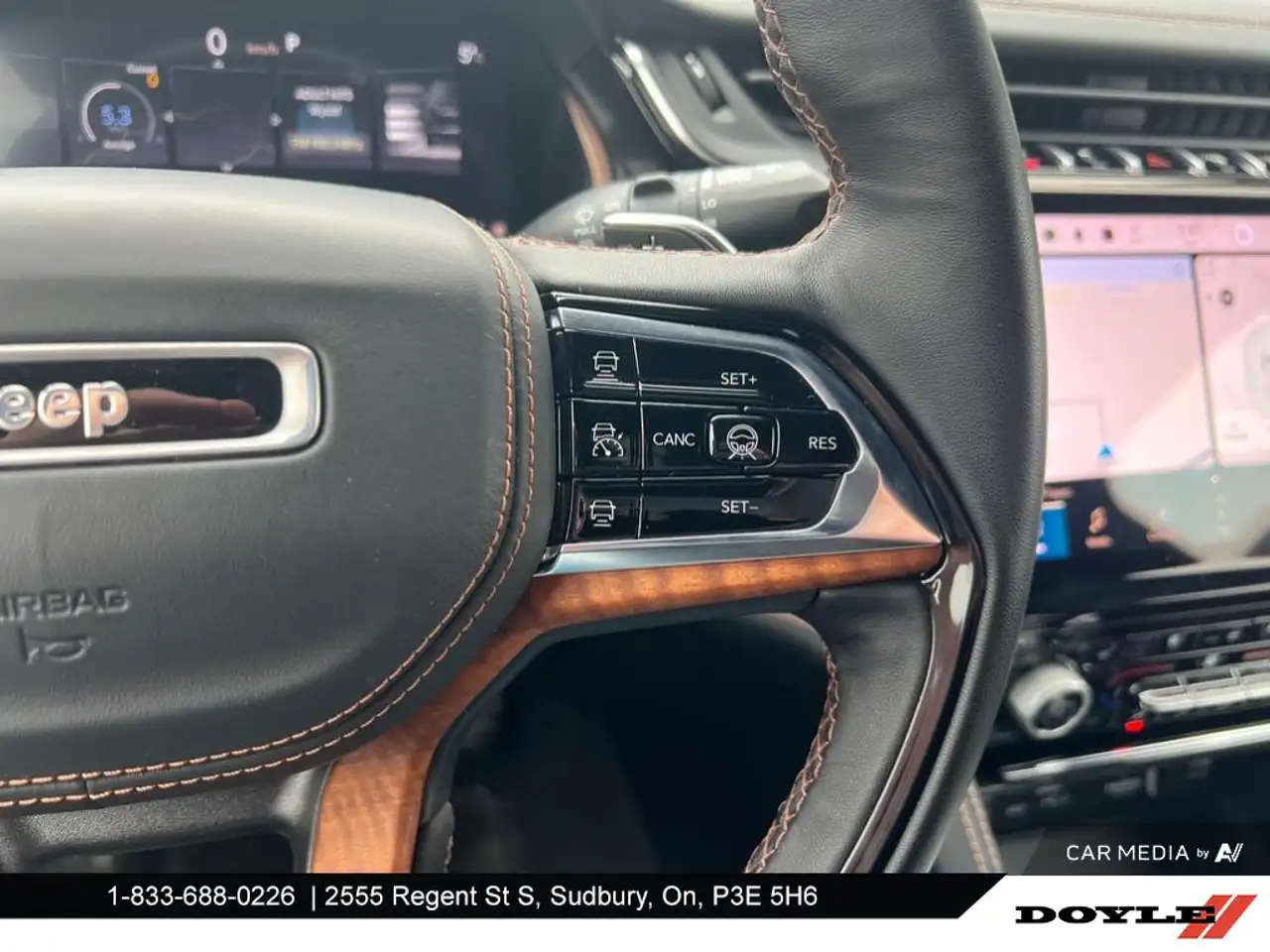 Jeep Grand Cherokee - Image 16