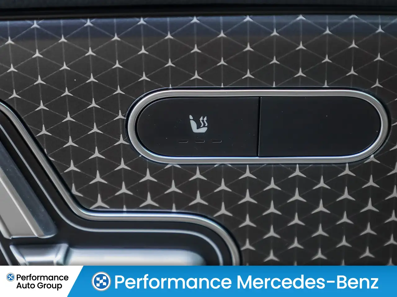 Mercedes-Benz GLB - Image 16