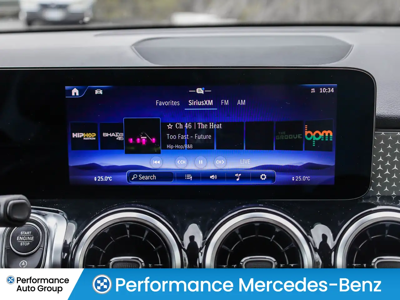 Mercedes-Benz GLB - Image 20