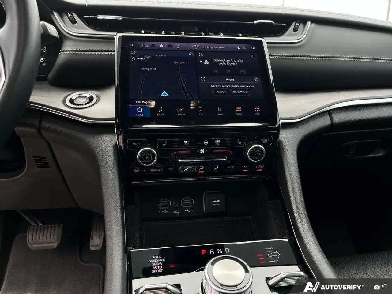 Jeep Grand Cherokee - Image 19