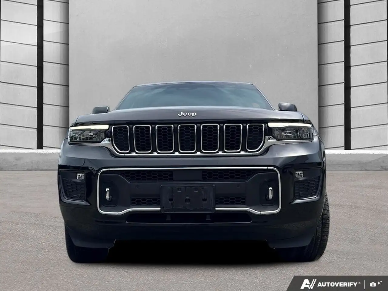 Jeep Grand Cherokee - Image 2
