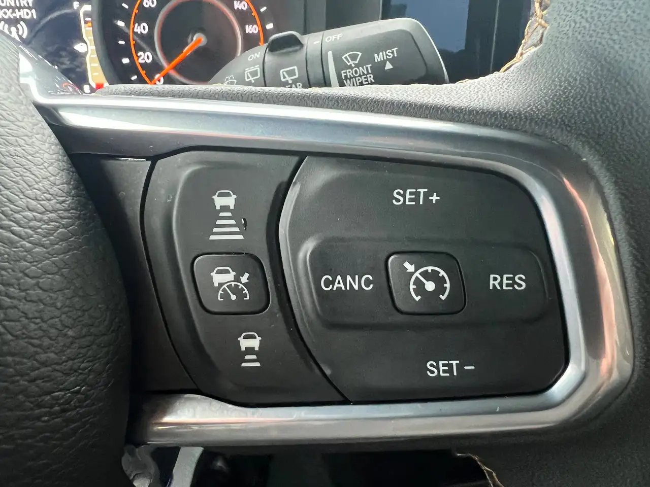 Jeep Wrangler - Image 15