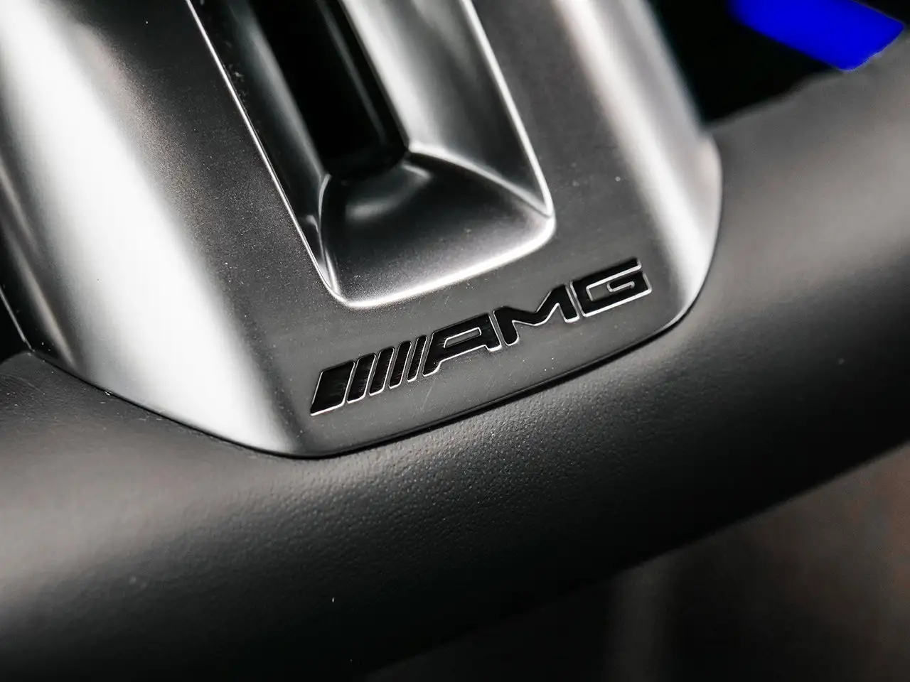 Mercedes-Benz E-Class - Image 24