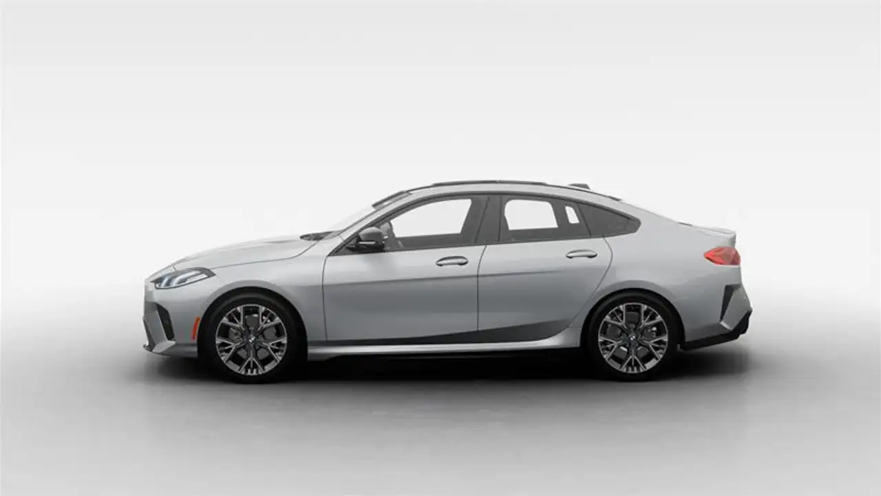 BMW 2 Series - Image 4