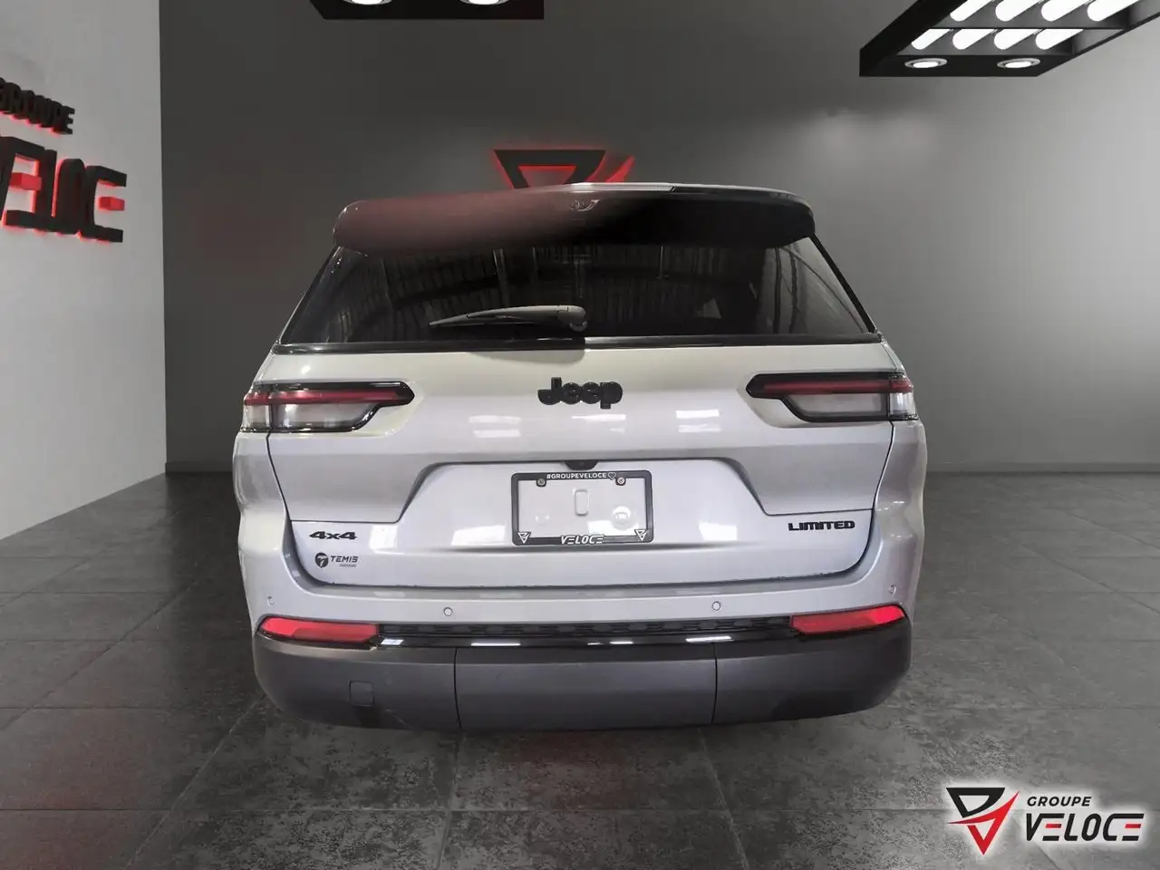 Jeep Grand Cherokee - Image 3