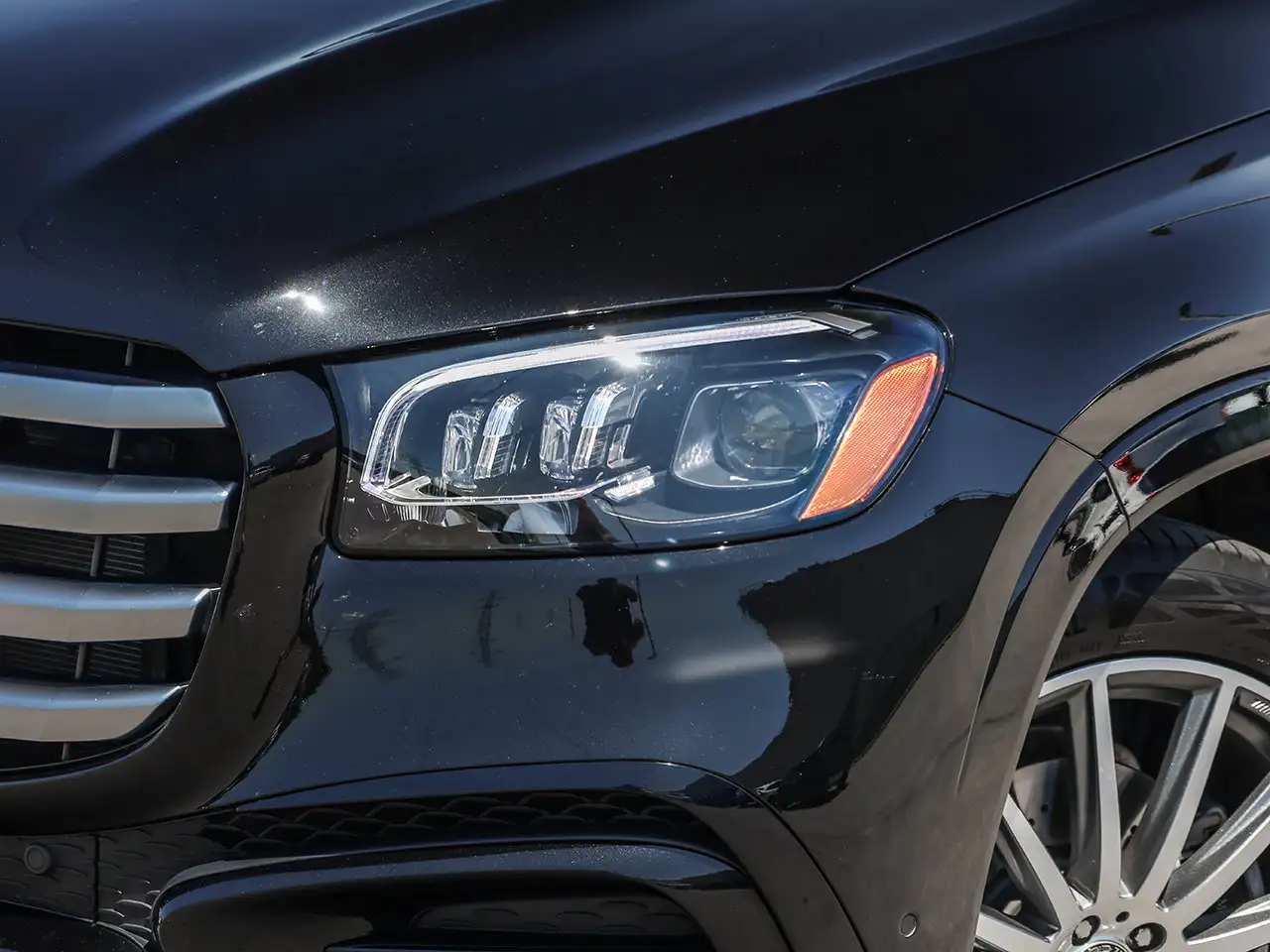 Mercedes-Benz GLS - Image 8