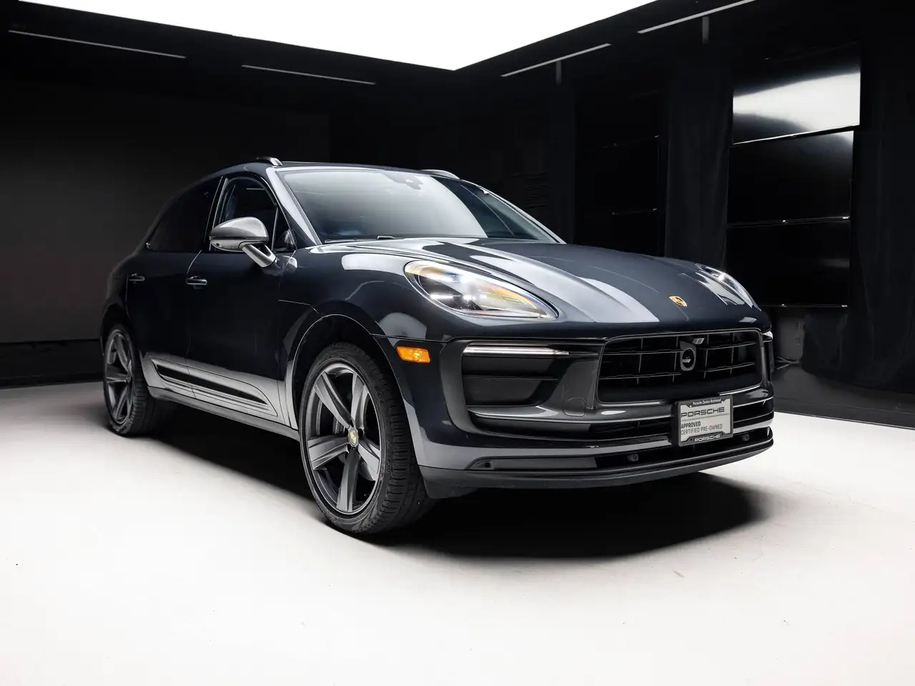 Porsche Macan - Image 3
