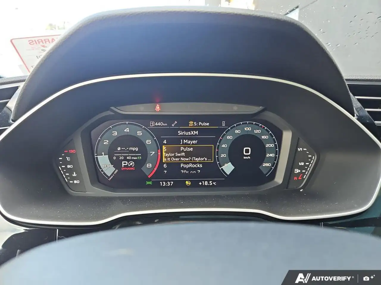Audi Q3 - Image 15
