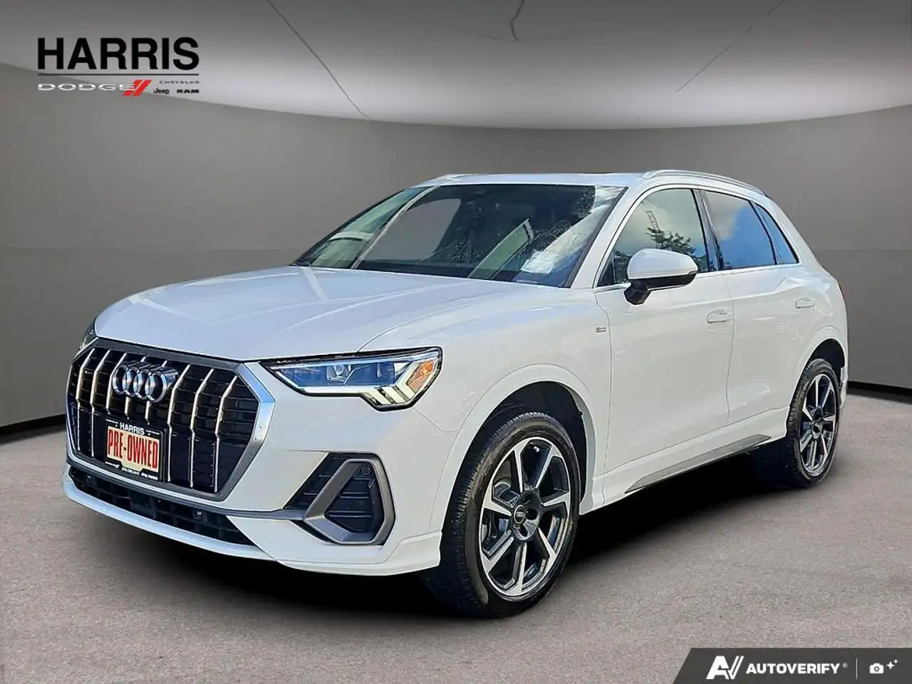 Audi Q3 - Image 1
