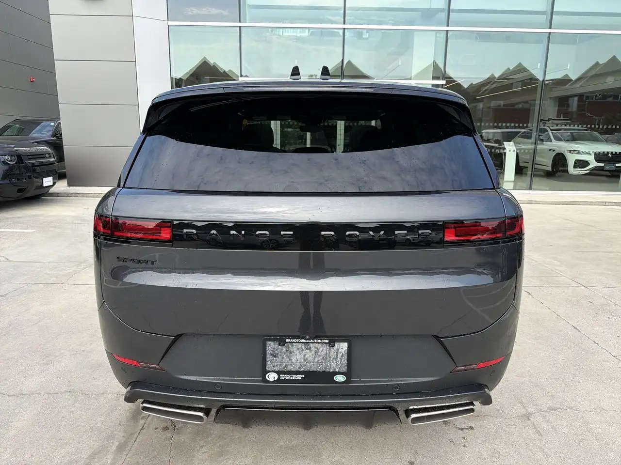 Land Rover Range Rover Sport - Image 4