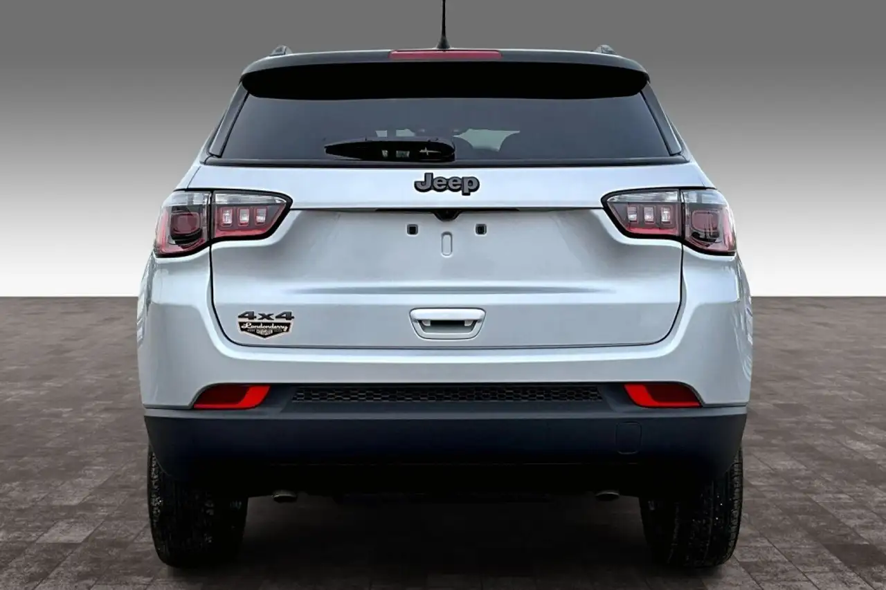 Jeep Compass - Image 4