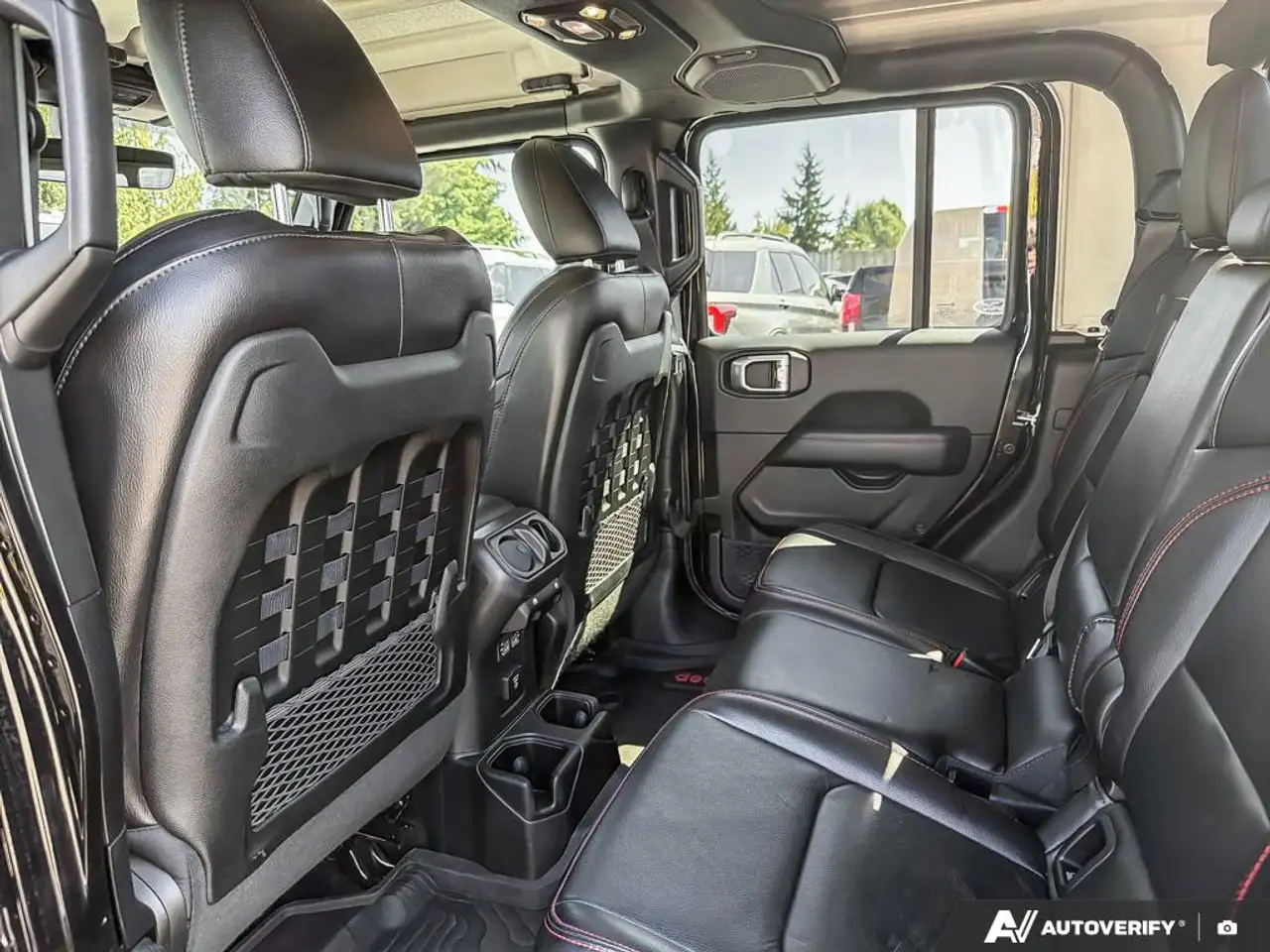 Jeep Gladiator - Image 22