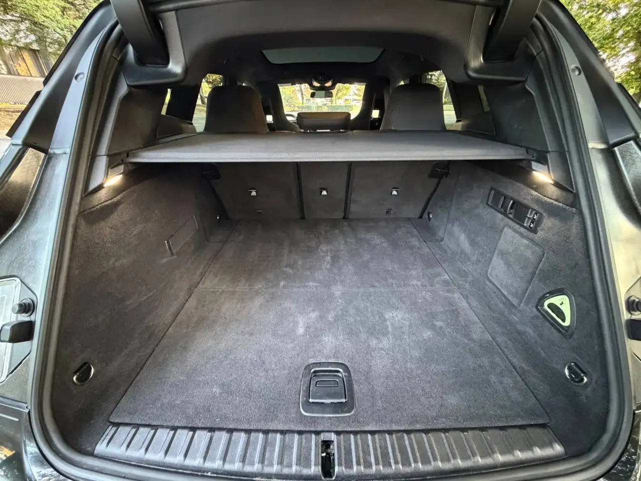 BMW iX - Image 23