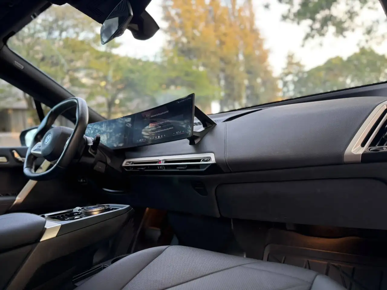 BMW iX - Image 13