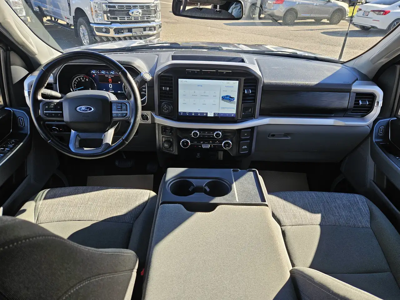 Ford F-150 - Image 25